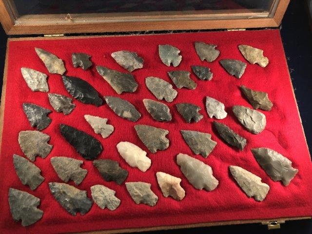 39 ARKANSAS ARROWHEADS     INDIAN ARTIFACT ARROWHEAD (1 of 4)