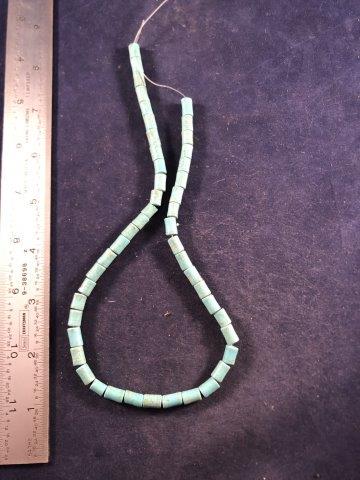 TRADE BEADS INDIAN ARTIFACT ARROWHEAD: THIS IS @16 INCHES LONG. IT WILL MAKE A GREAT ADDITION TO YOUR COLLECTION! KEY WORDS: NATIVE AMERICAN INDIAN ARTIFACT ARTIFACTS ARROWHEAD ARROWHEADS MISSISSIPPIAN QUAPAW CADDO POTTERY
