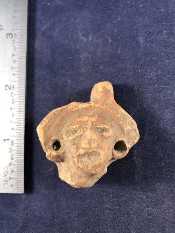 POTTERY FACE EFFIGY          INDIAN ARTIFACT ARROWHEAD (1 of 1)