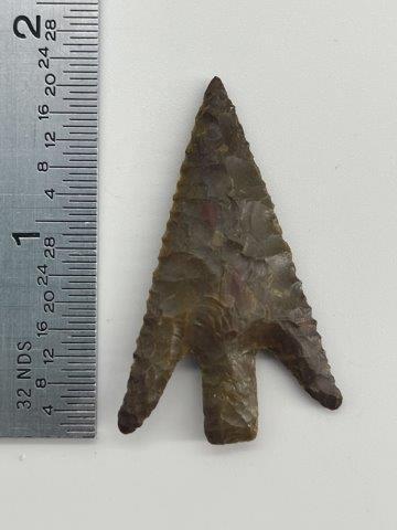 ARROW POINT      INDIAN ARTIFACT ARROWHEAD (1 of 3)