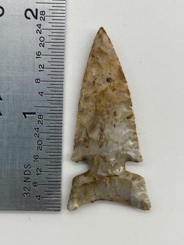 ARROW POINT      INDIAN ARTIFACT ARROWHEAD (1 of 3)