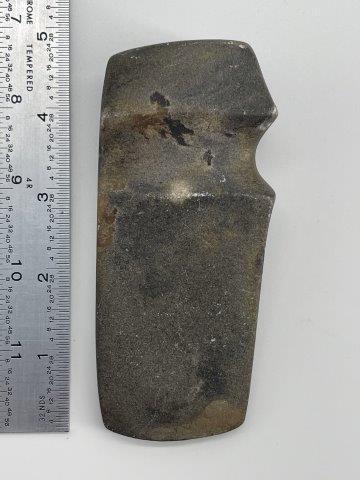 GROOVED AXE INDIAN ARTIFACT ARROWHEAD: THIS BEAUTIFUL NATIVE AMERICAN INDIAN ARTIFACT IS 5 INCHES LONG. IT IS FROM KEOKUK COUNTY IOWA. IT WILL MAKE A GREAT ADDITION TO YOUR COLLECTION! KEY WORDS: NATIVE AMERICAN INDIAN ARTIFACT ARTIFACTS A