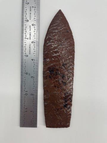 MAHOGANY OBSIDIAN BLADE INDIAN ARTIFACT ARROWHEAD: THIS BEAUTIFUL NATIVE AMERICAN INDIAN ARTIFACT IS 6&3/4 INCHES LONG. IT IS FROM SOUTHERN CALIFORNIA. IT WILL MAKE A GREAT ADDITION TO YOUR COLLECTION! KEY WORDS: NATIVE AMERICAN INDIAN ARTIFACT ARTIFA