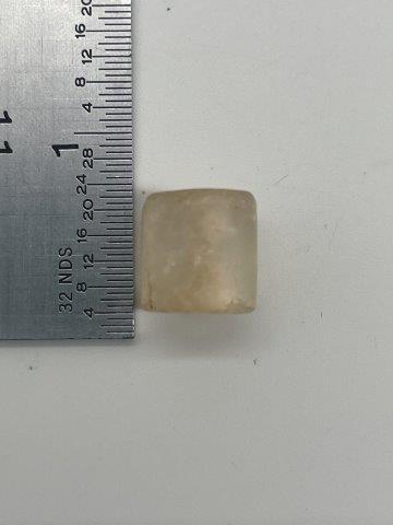 TRADE BEAD      INDIAN ARTIFACT ARROWHEAD (1 of 4)