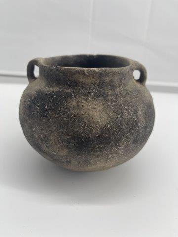 STRAP HANDLE JAR      INDIAN ARTIFACT ARROWHEAD (1 of 4)