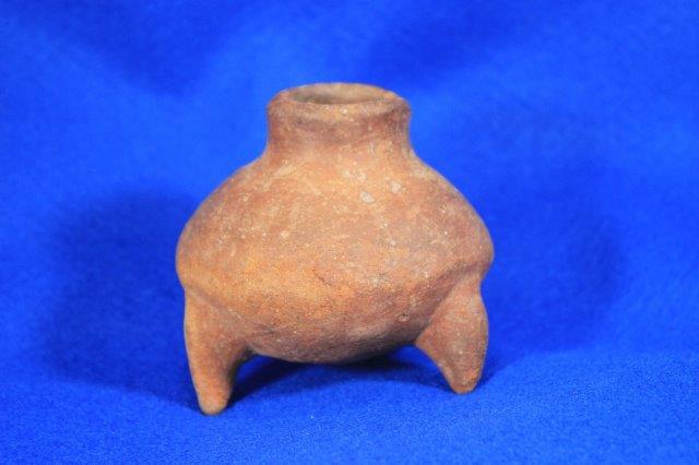 MINI TRIPOD VESSEL      INDIAN ARTIFACT ARROWHEAD (1 of 6)
