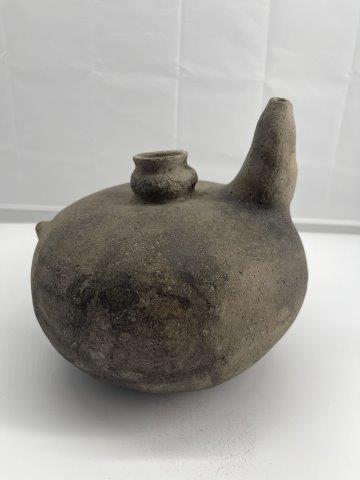 QUAPAW TEAPOT      INDIAN ARTIFACT ARROWHEAD (1 of 4)