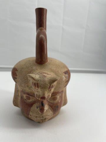 MOCHE HEAD POT WITH CAT HEAD DRESS     INDIAN ARTIFACT (1 of 6)