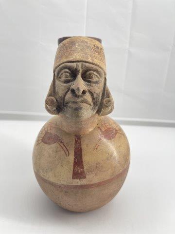 MOCHE SHAMAN WITH EAR SPOOLS      INDIAN ARTIFACT (1 of 6)