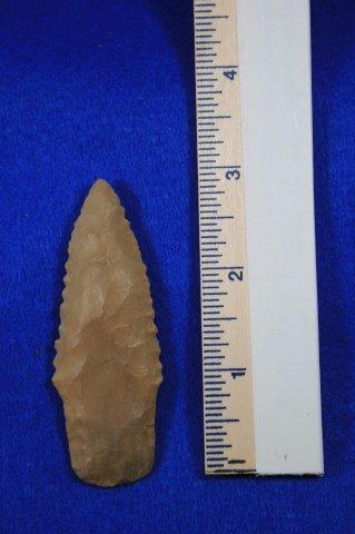 CORYELL INDIAN ARTIFACT ARROWHEAD: THIS BEAUTIFUL NATIVE AMERICAN INDIAN ARTIFACT IS 3 INCHES LONG. THIS IS OUT OF THE BARTH GRAYSON COLLECTION. IT IS FROM BOWIE COUNTY TEXAS. ALL ITEMS HAVE BEEN LOOKED AT BY SAM JOHNSON, ALL ARE AUTHE