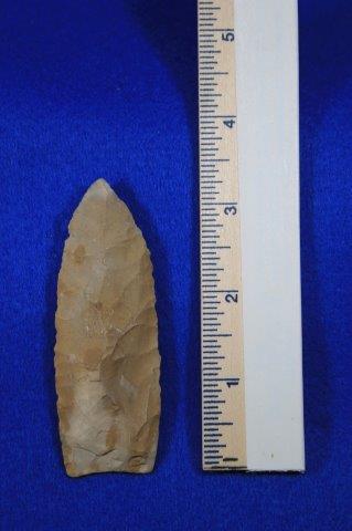 MESERVE INDIAN ARTIFACT ARROWHEAD: THIS BEAUTIFUL NATIVE AMERICAN INDIAN ARTIFACT IS 3&1/2 INCHES LONG. THIS IS OUT OF THE BARTH GRAYSON COLLECTION. IT IS FROM PIKE COUNTY MISSOURI. ALL ITEMS HAVE BEEN LOOKED AT BY SAM JOHNSON, ALL ARE