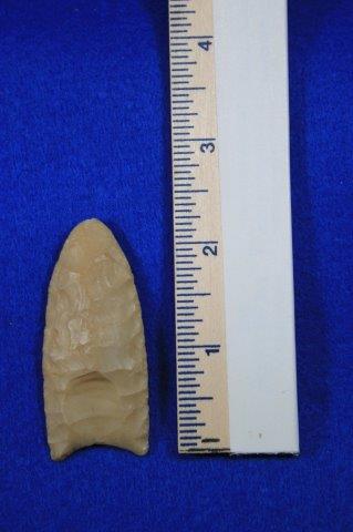 CLOVIS INDIAN ARTIFACT ARROWHEAD: THIS BEAUTIFUL NATIVE AMERICAN INDIAN ARTIFACT IS 2&1/4 INCHES LONG. THIS IS OUT OF THE BARTH GRAYSON COLLECTION. IT IS FROM COLE COUNTY MISSOURI. ALL ITEMS HAVE BEEN LOOKED AT BY SAM JOHNSON, ALL ARE
