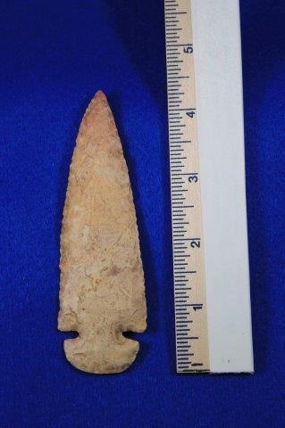 DOVETAIL INDIAN ARTIFACT ARROWHEAD: THIS BEAUTIFUL NATIVE AMERICAN INDIAN ARTIFACT IS 4&1/2 INCHES LONG. THIS IS OUT OF THE BARTH GRAYSON COLLECTION. IT IS FROM ST LOUIS COUNTY MISSOURI. ALL ITEMS HAVE BEEN LOOKED AT BY SAM JOHNSON, ALL