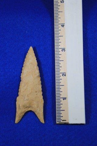 DALTON INDIAN ARTIFACT ARROWHEAD: THIS BEAUTIFUL NATIVE AMERICAN INDIAN ARTIFACT IS 3&1/4 INCHES LONG. THIS IS OUT OF THE BARTH GRAYSON COLLECTION. IT IS FROM COLE COUNTY MISSOURI. ALL ITEMS HAVE BEEN LOOKED AT BY SAM JOHNSON, ALL ARE
