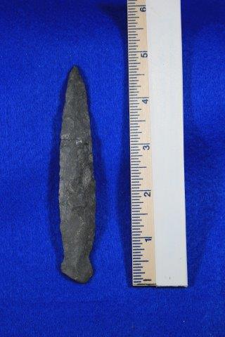 PALMILLAS BLADE INDIAN ARTIFACT ARROWHEAD: THIS BEAUTIFUL NATIVE AMERICAN INDIAN ARTIFACT IS 4&3/4 INCHES LONG. THIS IS OUT OF THE BARTH GRAYSON COLLECTION. IT IS FROM CLAY COUNTY ARKANSAS. ALL ITEMS HAVE BEEN LOOKED AT BY SAM JOHNSON, ALL ARE