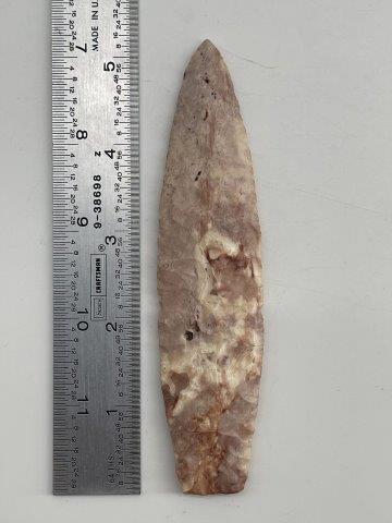 AGATE BASIN    INDIAN ARTIFACT ARROWHEAD (1 of 3)