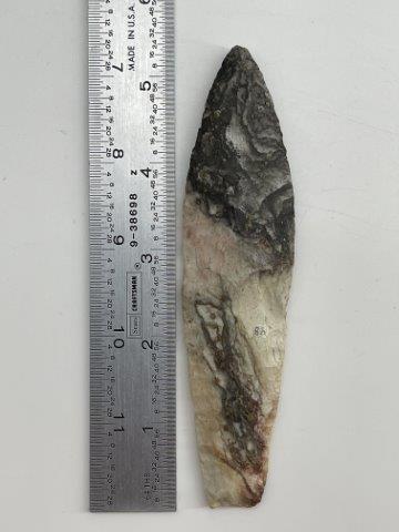 AGATE BASIN    INDIAN ARTIFACT ARROWHEAD (1 of 3)