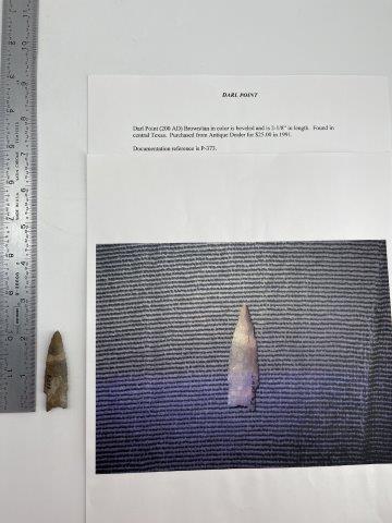 DARL POINT      INDIAN ARTIFACT ARROWHEAD (1 of 5)