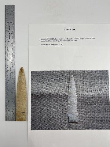 SCOTTSBLUFF   INDIAN ARTIFACT ARROWHEAD (1 of 5)