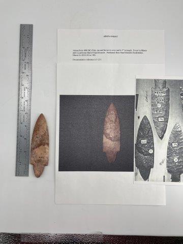 ADENA  INDIAN ARTIFACT ARROWHEAD (1 of 5)