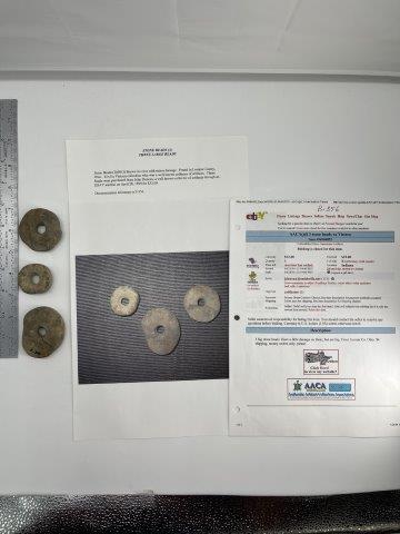 3 LARGE STONE BEADS  INDIAN ARTIFACT ARROWHEAD (1 of 5)