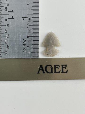 AGEE  INDIAN ARTIFACT ARROWHEAD (1 of 3)