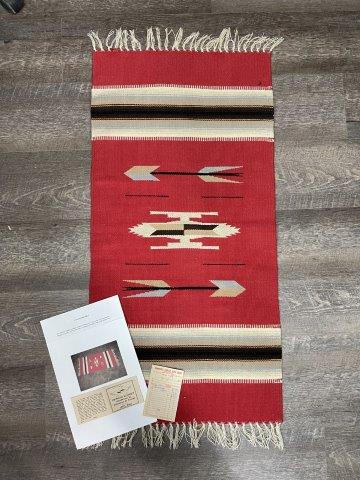 CHIMAYO BLANKET  INDIAN ARTIFACT ARROWHEAD (1 of 3)