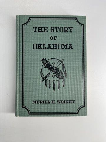 THE STORY OF OKLAHOMA  INDIAN ARTIFACT ARROWHEAD (1 of 1)