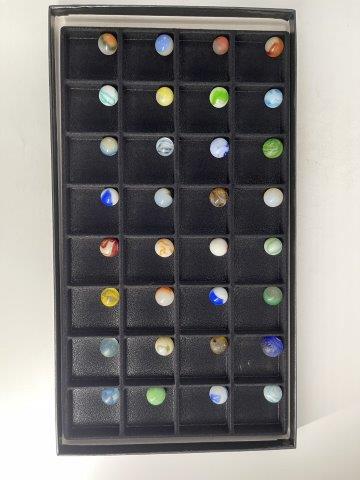 32 MARBLES INDIAN ARTIFACT ARROWHEAD: EVERY BEAUTIFUL NATIVE AMERICAN INDIAN ARTIFACT IS FROM THE LARRY SHAVER COLLECTION, HE FOUND HIS FIRST ARROWHEAD IN 1951 AT THE AGE OF 12 & COLLECTED UNTIL THE TIME OF HIS DEATH. HE HAD A VERY LARGE