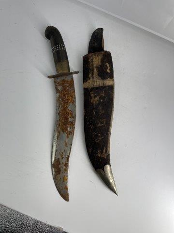 ANTIQUE KNIFE  INDIAN ARTIFACT ARROWHEAD (1 of 1)