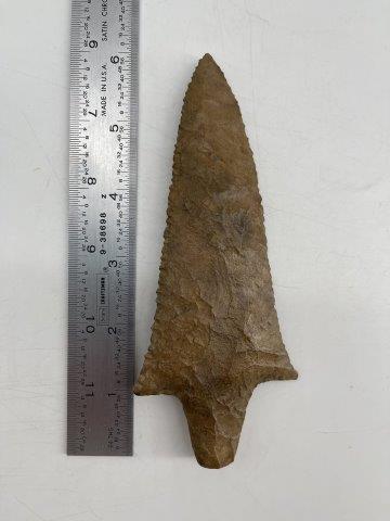 ADENA  INDIAN ARTIFACT ARROWHEAD (1 of 3)