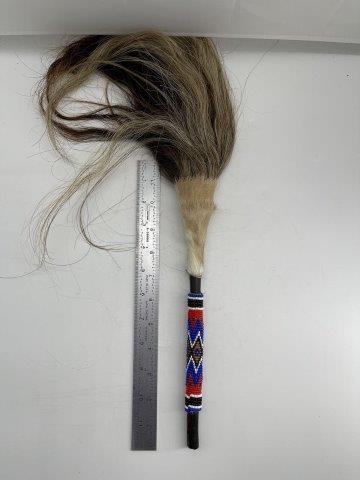 HORSE FLY WISK  INDIAN ARTIFACT ARROWHEAD (1 of 5)