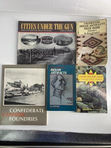 5 BOOKS  INDIAN ARTIFACT ARROWHEAD (1 of 1)