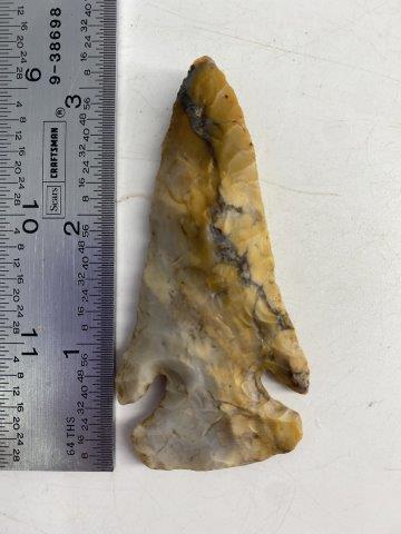 THEBES  INDIAN ARTIFACT ARROWHEAD (1 of 3)