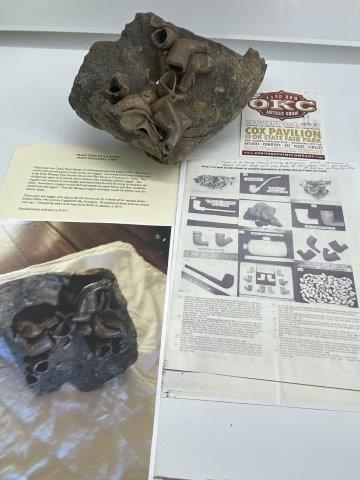 TRADE PIPES ON A SAGGER  INDIAN ARTIFACT ARROWHEAD (1 of 5)