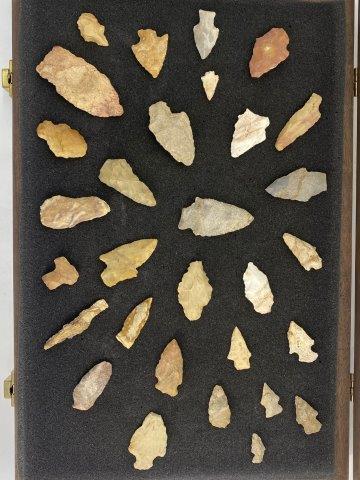 30 OKLAHOMA POINTS  INDIAN ARTIFACT ARROWHEAD (1 of 1)