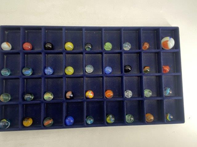 36 MARBLES INDIAN ARTIFACT ARROWHEAD: EVERY BEAUTIFUL NATIVE AMERICAN INDIAN ARTIFACT IS FROM THE LARRY SHAVER COLLECTION. LARRY SHAVER FOUND HIS FIRST ARROWHEAD IN 1951 AT THE AGE OF 12 & COLLECTED UNTIL THE TIME OF HIS DEATH. HE HAD A V