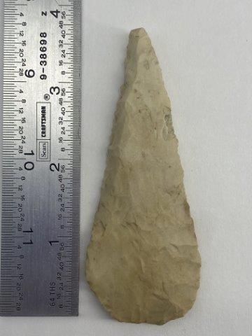 COBBS     INDIAN ARTIFACT ARROWHEAD (1 of 3)