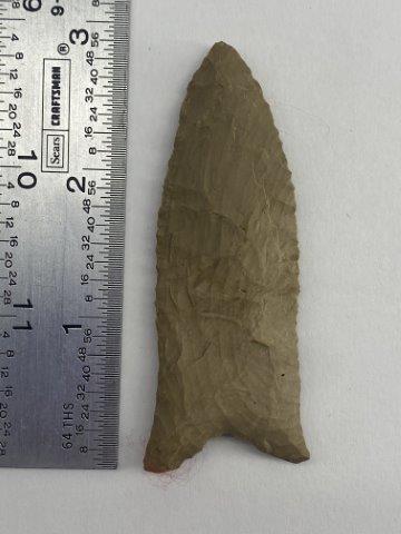 CLOVIS     INDIAN ARTIFACT ARROWHEAD (1 of 3)
