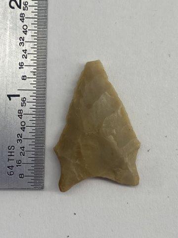 SAN PATRICE INDIAN ARTIFACT ARROWHEAD: THIS ARROWHEAD IS 1 & 3/8 INCHES LONG. IT IS FROM TEXAS. EX- BARBARA HEROD COLLECTION. ALL ITEMS HAVE BEEN VIEWED BY SAM JOHNSON, ALL ITEMS ARE AUTHENTIC & HE WILL PAPER EACH PIECE FOR $25 EXTRA. YOU 