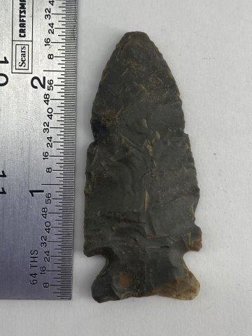KIRK     INDIAN ARTIFACT ARROWHEAD (1 of 3)