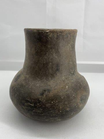 Mississippian Bell Plain Bottle (1 of 4)