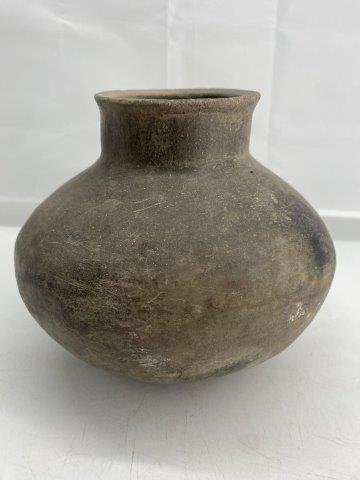 Mississippian Bottle (1 of 4)