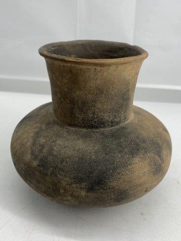 Mississippian Bottle (1 of 4)