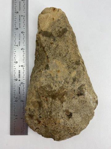 Mississippian Spade: This Mississippian Spade is from the CTC Collection. It has a few modern chips and good use polish. It is 7 & 1/4 inches long All items have been examined by Sam Johnson and are authentic in his opini