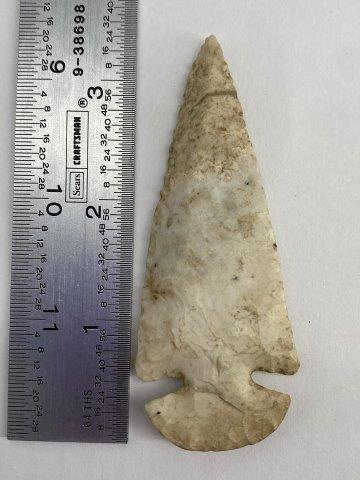 DOVETAIL  INDIAN ARTIFACT ARROWHEAD (1 of 3)
