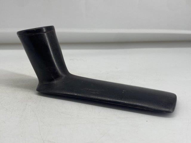 PLATFORM PIPE  INDIAN ARTIFACT ARROWHEAD (1 of 5)
