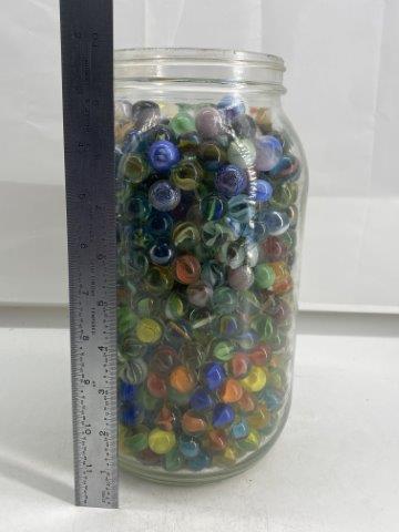 LOT OF MARBLES: JAR IS NOT INCLUDED. KEY WORDS: NATIVE AMERICAN INDIAN ARTIFACT ARTIFACTS ARROWHEAD ARROWHEADS MISSISSIPPIAN QUAPAW CADDO POTTERY COINS