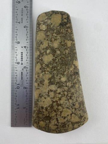 Celt          Indian Artifact Arrowhead (1 of 3)