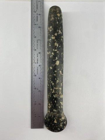 Spud          Indian Artifact Arrowhead (1 of 4)